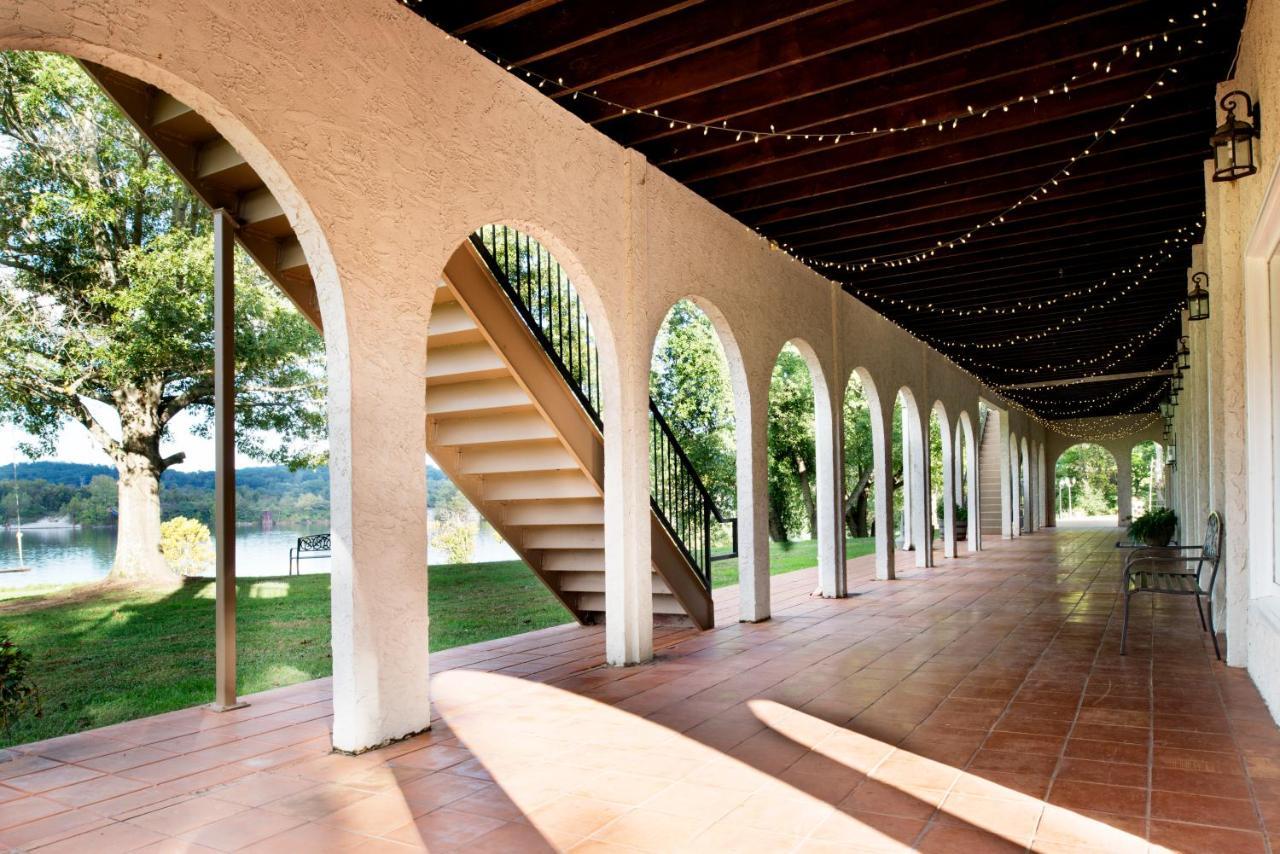 Tennessee Room At Tennessee Riverplace Chattanooga Exterior foto